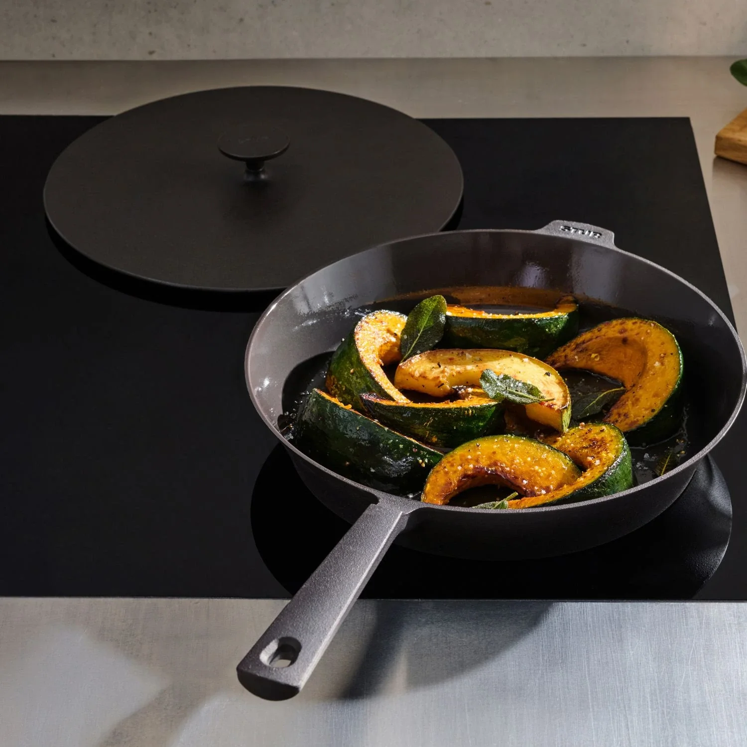 Gusseisendeckel 28 cm - Image 6